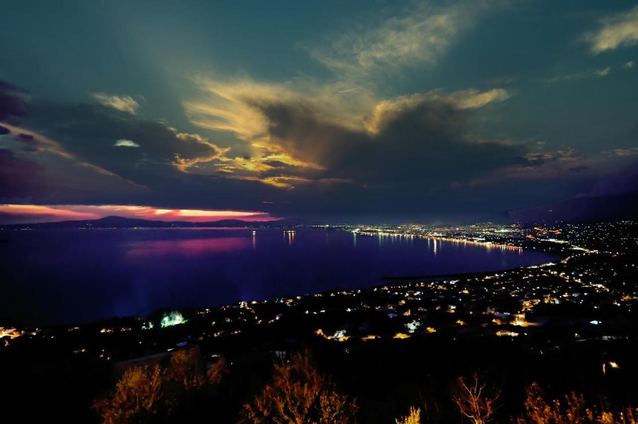 Kalamata Suites By 'Elite' Экстерьер фото